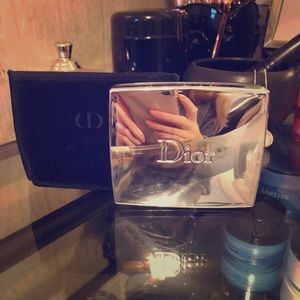 Dior— Rosy Glow 001